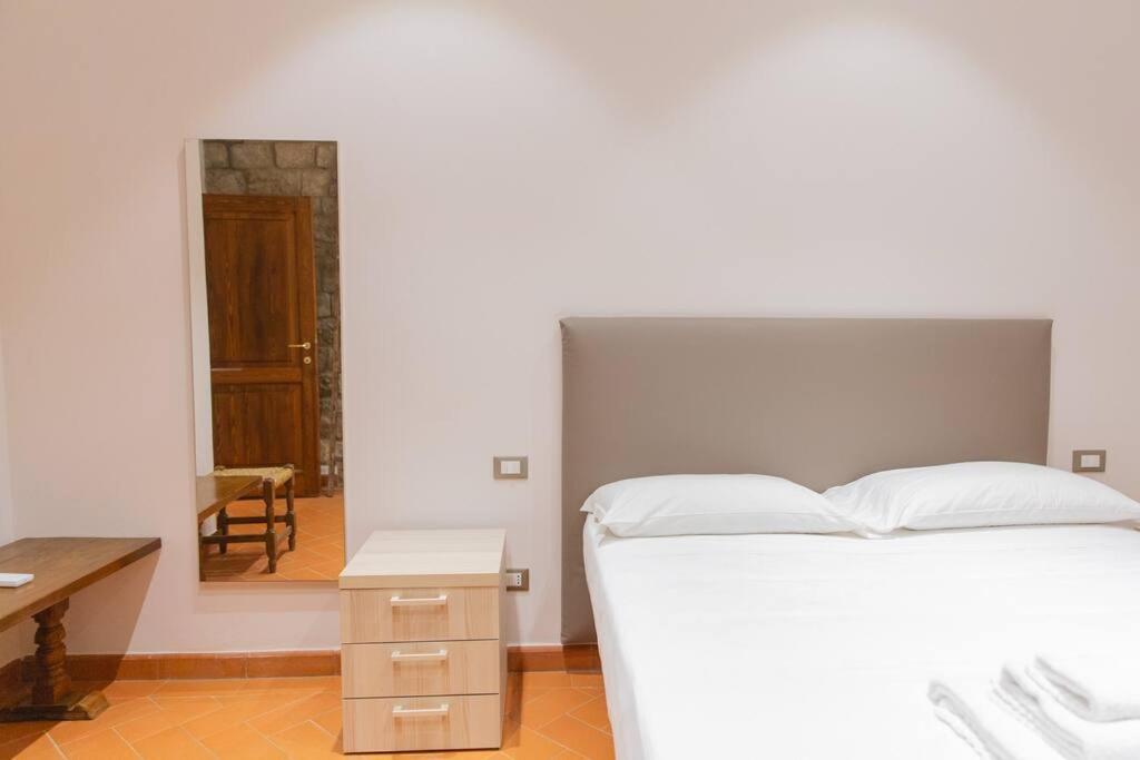 Cozy And Charmin 3Br Apartment Steps By Duomo Флоренция Экстерьер фото