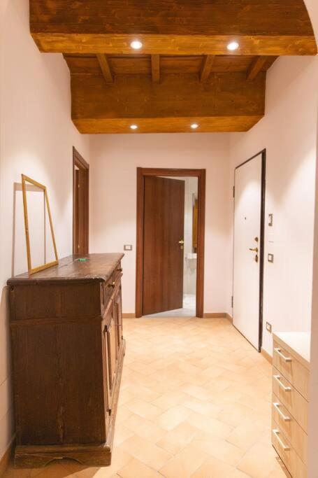 Cozy And Charmin 3Br Apartment Steps By Duomo Флоренция Экстерьер фото